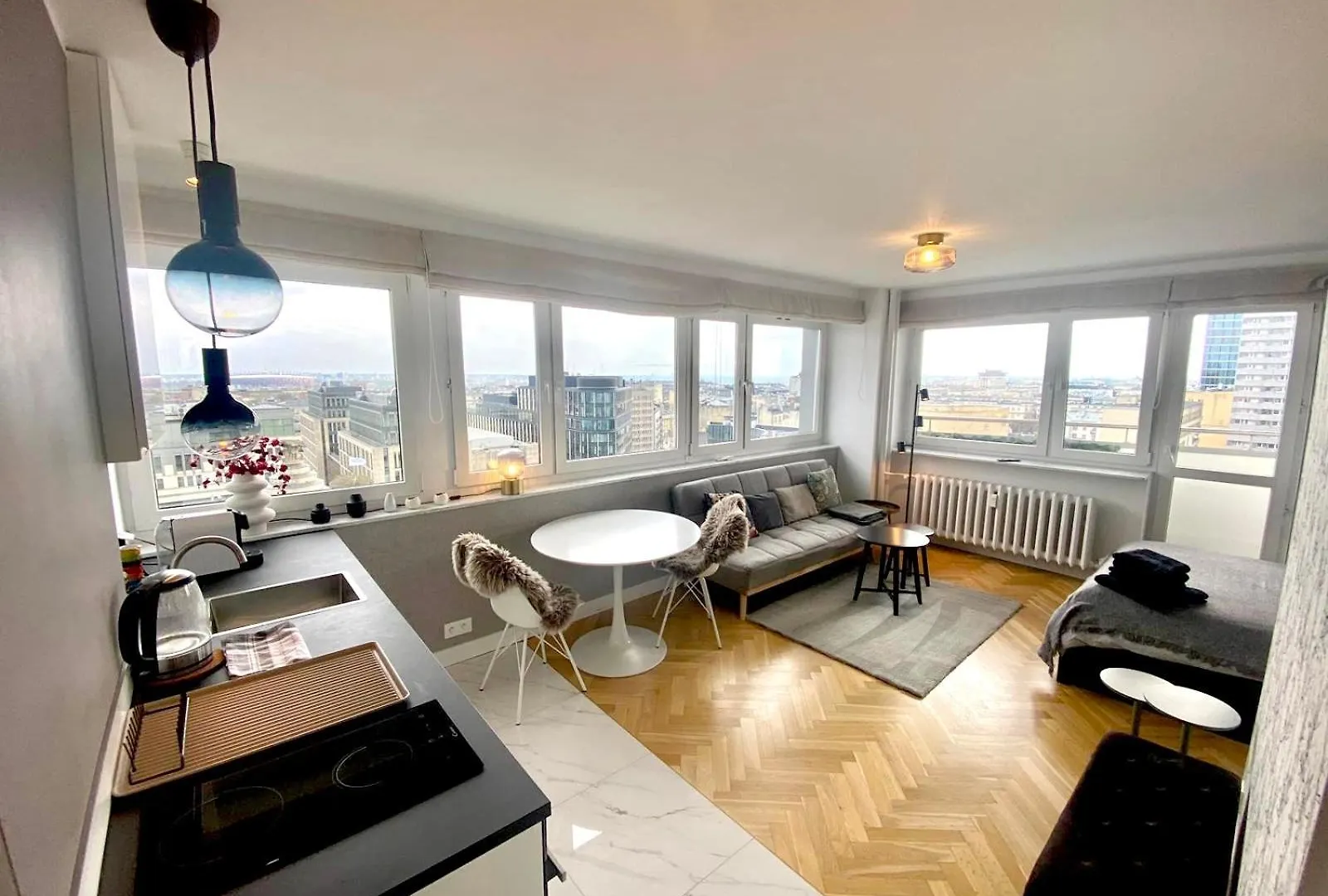 Panorama Studio At Sky Varsóvia